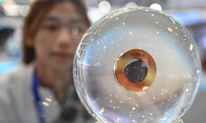 Cina: presenta piano preliminare per atterraggio lunare con equipaggio