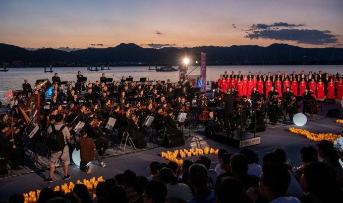 Cina: Nie Er Music Week al via nello Yunnan (2)