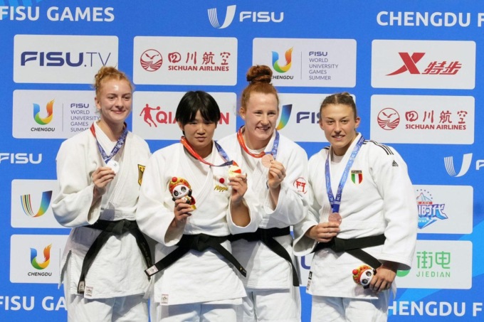 Cina: Chengdu, cerimonie di premiazione per Giochi universitari (1)