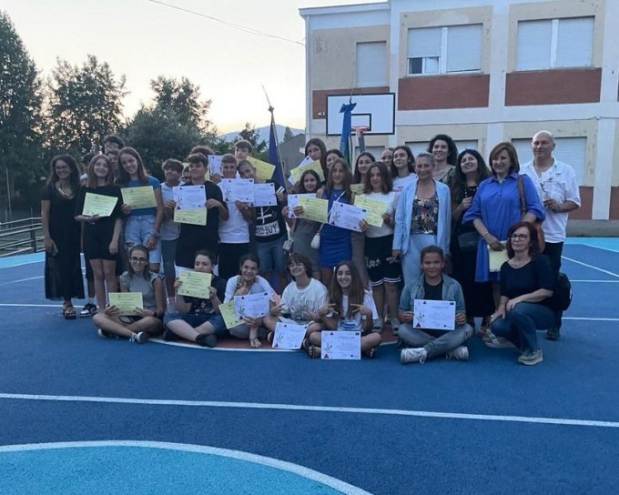 TERRACINA: IC MONTESSORI, DIPLOMI ED ERASMUS