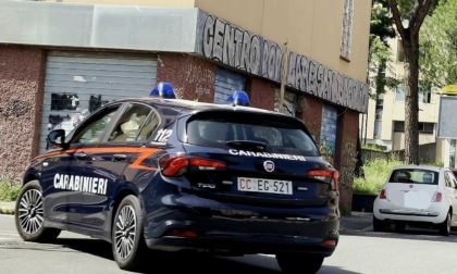 ROMA: ESTORSIONE, DUE ARRESTI