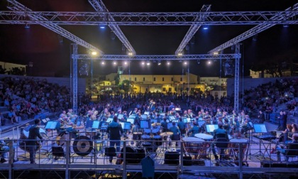 FONDI: CONCERTO BANDA MUSICALE GUARDIA DI FINANZA, UN SUCCESSO