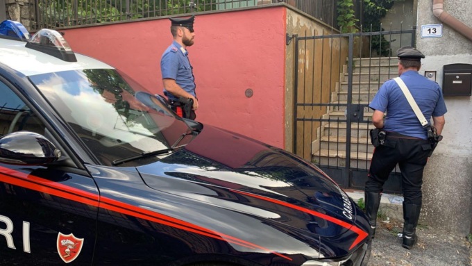 ROCCA PRIORA: ORDINA L’OMICIDIO DEL MARITO, ARRESTATA