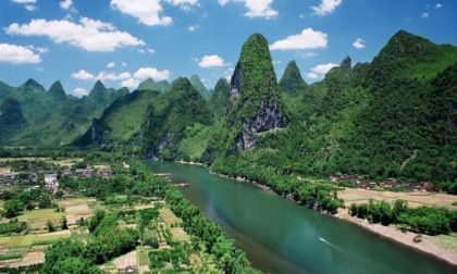 Cina: Guangxi, commercio estero +43,2% da gennaio a giugno