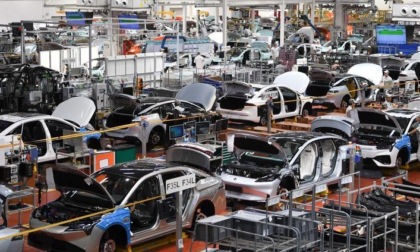 Cina: oltre 3 mln di veicoli NEV immatricolati nel primo semestre
