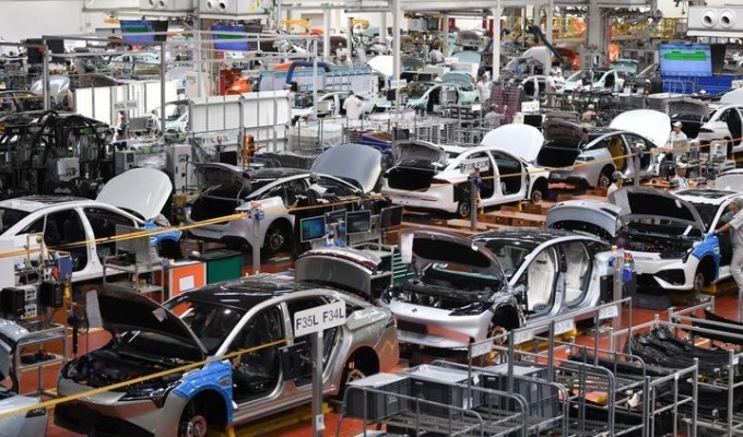 Cina: oltre 3 mln di veicoli NEV immatricolati nel primo semestre