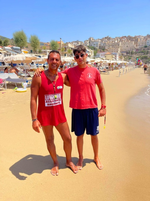 SPERLONGA: BAGNINI METTONO IN SALVO MADRE E FIGLIA A RISCHIO ANNEGAMENTO