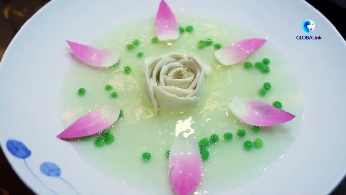 Cina: maestro di cucina del Sichuan riscalda atmosfera dei Giochi universitari