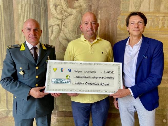FIAMME GIALLE: DONAZIONE NEL RICORDO DI FILIPPO MONDELLI