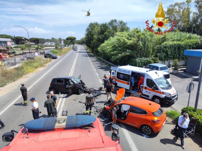 ROMA: SCONTRO SULL’AURELIA NEL COMUNE DI LAPISPOLI, FERITE DUE DONNE