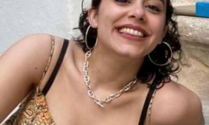 VITERBO/ROMA: SBALZATI DOPO L’INCIDENTE E TRAVOLTI DAL TIR, MUORE GIOVANE