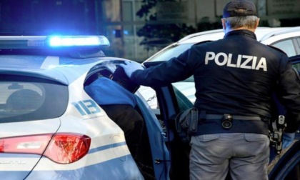 CASTELLI ROMANI: RICICLAGGIO DI VEICOLI RUBATI, 8 ARRESTI