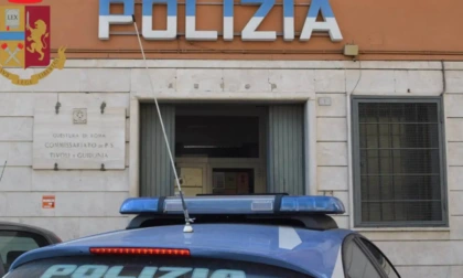GUIDONIA: RAPINA NEL MINIMARKET, COPPIA IN MANETTE