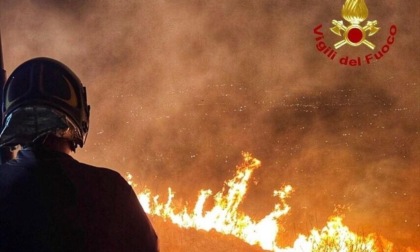 LATINA: INCENDI, NUOVI PRESIDI DEI VIGILI DEL FUOCO