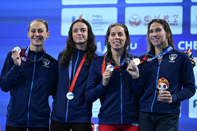 Giochi Chengdu: cerimonia di premiazione di nuoto (2)