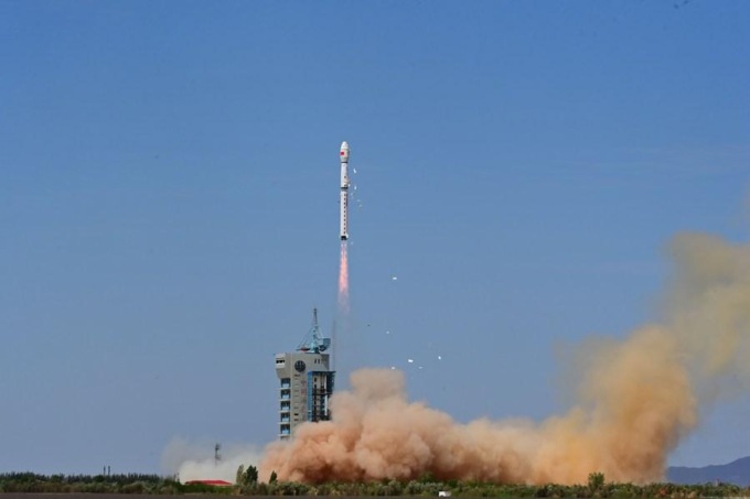 Cina: lancia satellite Fengyun-3