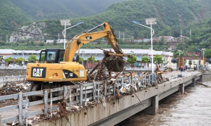 Cina: offre fondi a Pechino, Hebei per riparare strade dopo temporali