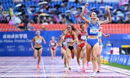 Giochi Chengdu: finale dei 1.500 metri di atletica femminile (1)