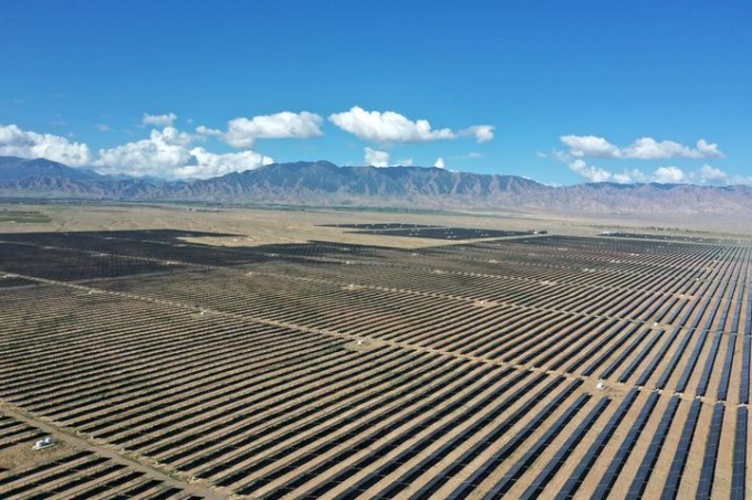 Cina: capacità installata energia rinnovabile aumenta a gennaio-luglio