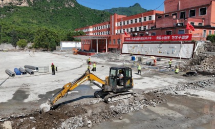 Cina: Pechino, in corso ristrutturazione di scuola primaria (2)