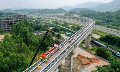 Cina: settore non manifatturiero continua espansione ad agosto