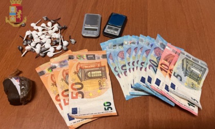 ROMA: DROGA NEL CORNICIONE, ARRESTATO