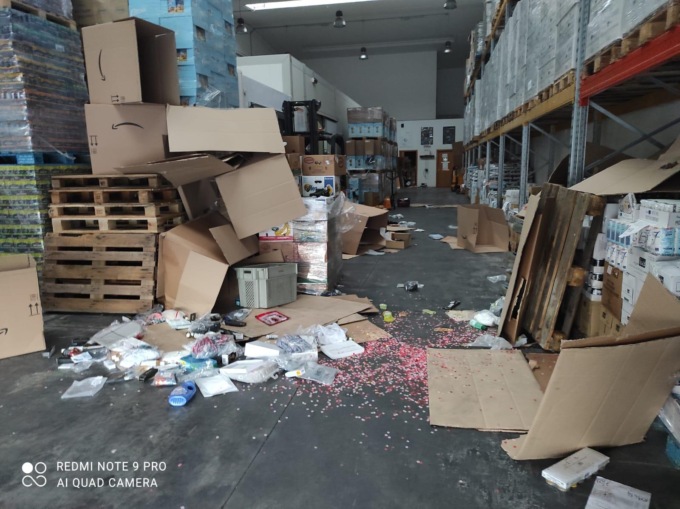 APRILIA: LADRI DEVASTANO IL BANCO ALIMENTARE