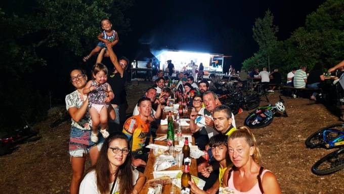 FONDI: “PEDALANDO SOTTO LE STELLE”