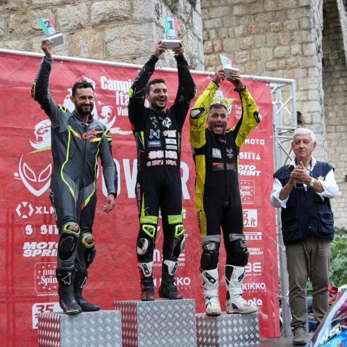 MOTORI: SALVATORE SALLUSTRO CAMPIONE ITALIANO NELLA CLASSE NAKED