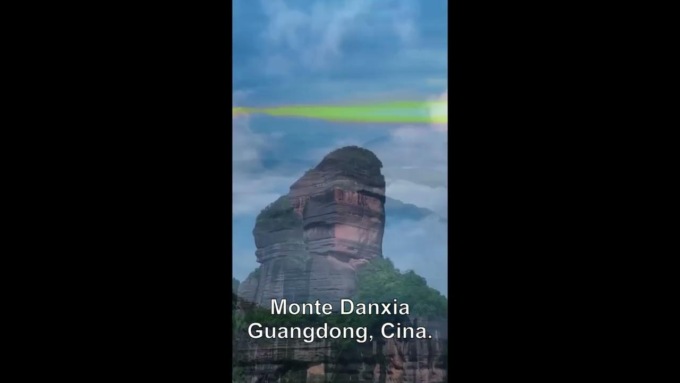 Cina: Guangdong, uno sguardo al monte Danxia