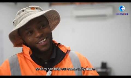 Sudafrica: progetto eolico cinese porta benefici a comunità locale
