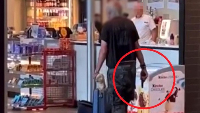 ROMA: SPARI IN ARIA ALLA STAZIONE TIBURTINA, FERMATO