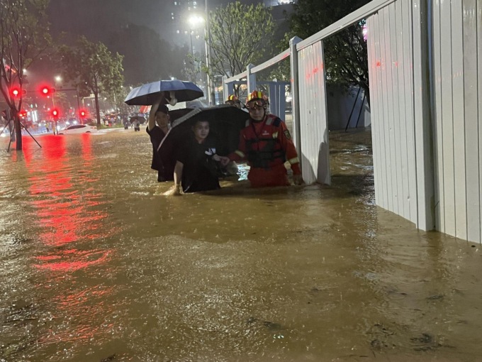 Cina: Guangdong, piogge molto intense colpiscono Shenzhen