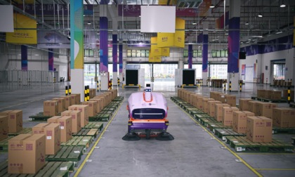 Cina: Centro logistico dei Giochi asiatici di Hangzhou (3)