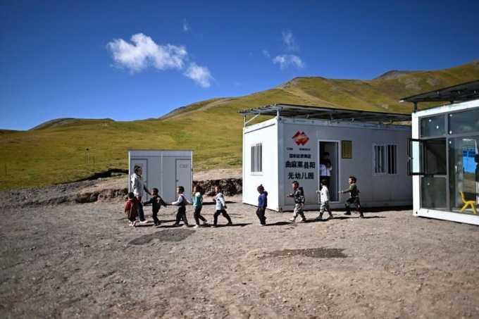 Cina: Qinghai, istruzione prescolare gratis per bambini in zone di pascolo (1)