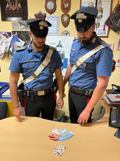 ROMA: MOVIDA, CONTROLLI DEI CARABINIERI