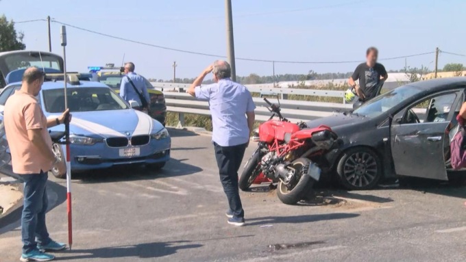 TERRACINA: INCIDENTE STRADALE, GRAVE UN CENTAURO
