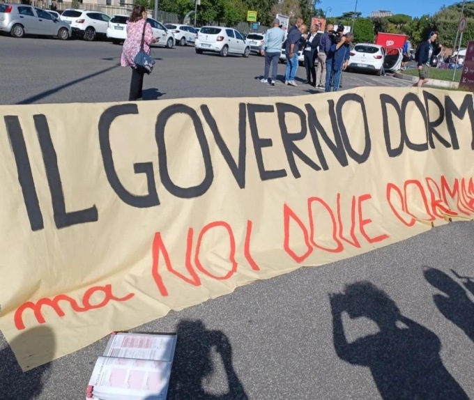 ROMA: CARO AFFITTI, LA MOBILITAZIONE DEGLI STUDENTI