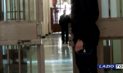 FROSINONE: DROGA IN CARCERE, ARRESTATA