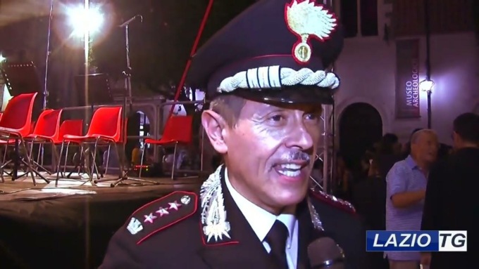 LATINA: CARABINIERI, IL SALUTO DEL COMANDANTE