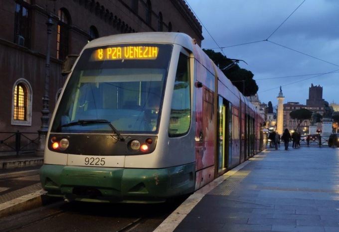 ROMA: ARRIVANO 121 NUOVI TRAM NELLA CAPITALE