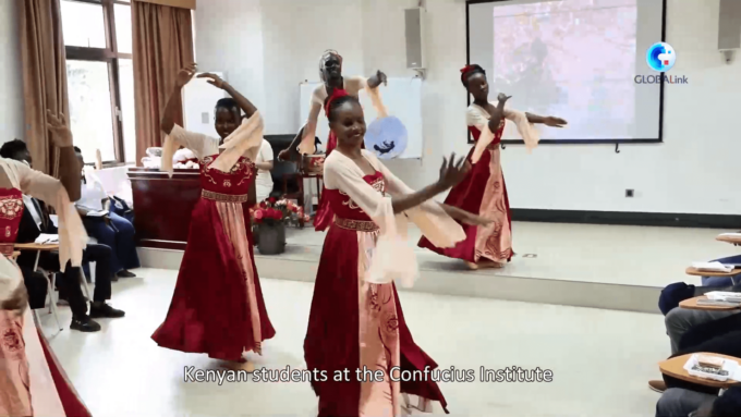 Kenya: giovani apprezzano cultura cinese durante Festa di metà autunno