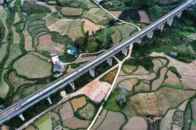 Cina: ferrovia Guiyang-Guangzhou aumenta velocità (3)