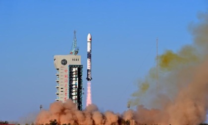 Cina: lanciato un altro satellite per l'osservazione terrestre