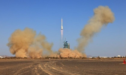 Cina: lanciato Shenzhou-17 per nuova missione impegnativa su stazione spaziale