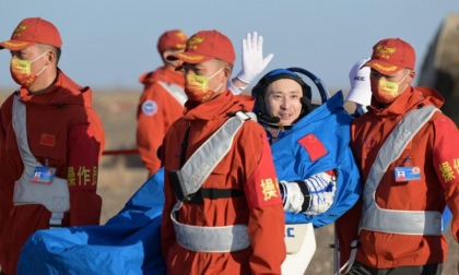 Cina: astronauti del Shenzhou-16 rientrati in sicurezza (3)