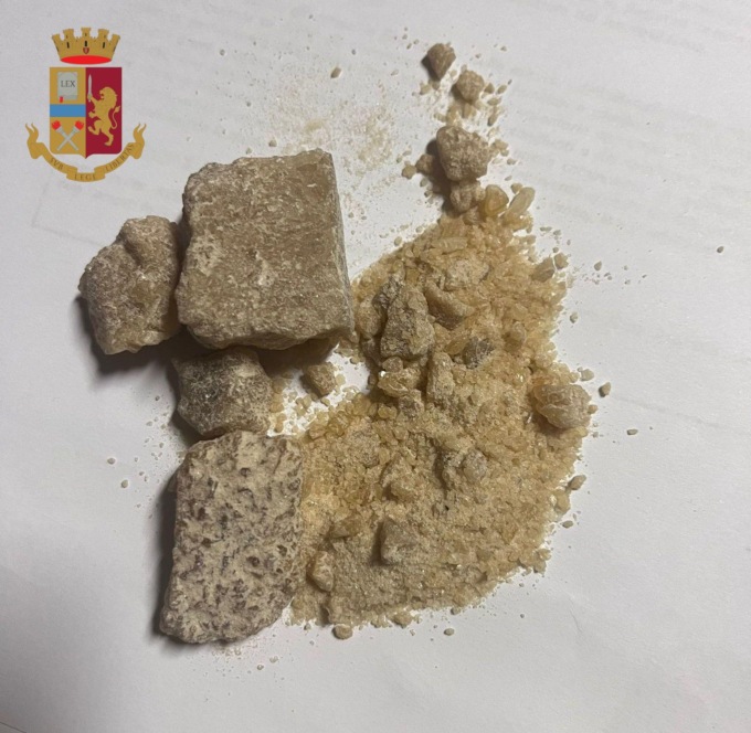 ROMA: ECSTASY E KETAMINA, CINQUE ARRESTI