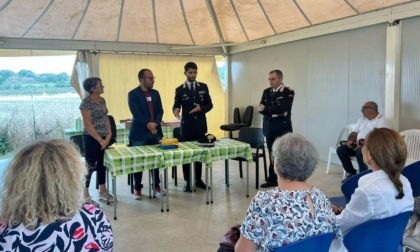 ROMA: RICONSEGNATO AL CENTRO ANZIANI DI OSTIA IL DEFIBRILLATORE RUBATO