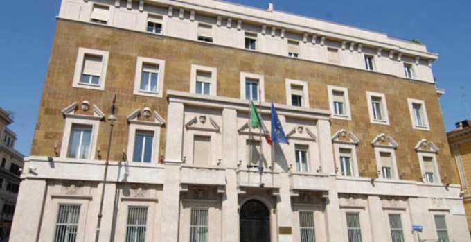 ROMA: VIOLENZA SESSUALE , PROFESSORE A PROCESSO