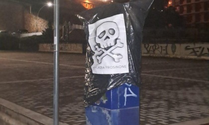 FROSINONE: STRISCE BLU, LA PROTESTA